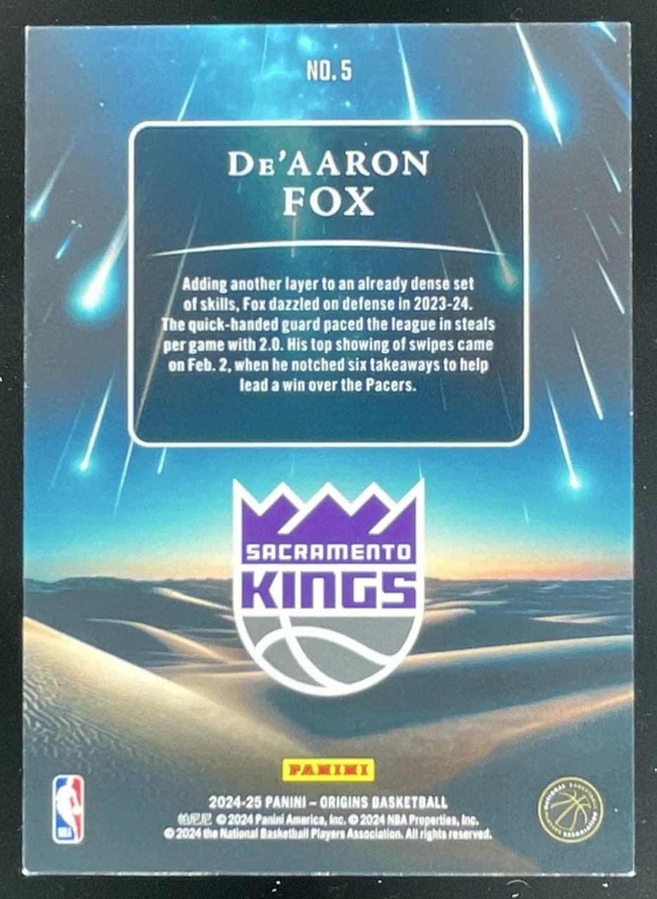 2024-25 Panini Origins Meteor Shower Black and White #5 De'Aaron Fox /15 - Image 2