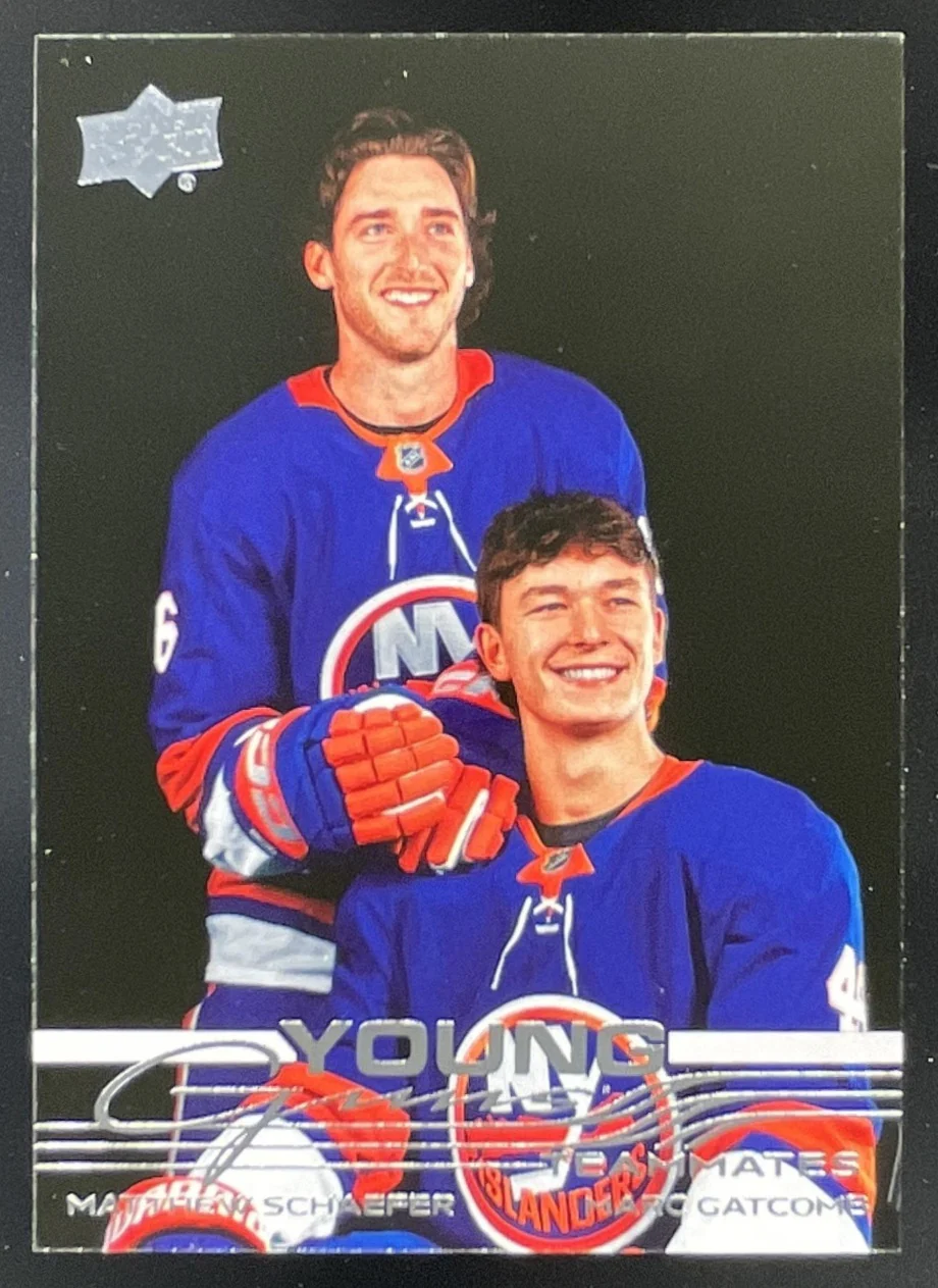2025-26 Upper Deck Series 2 Young Guns #499 Matthew Schaefer Marc Gatcomb RC